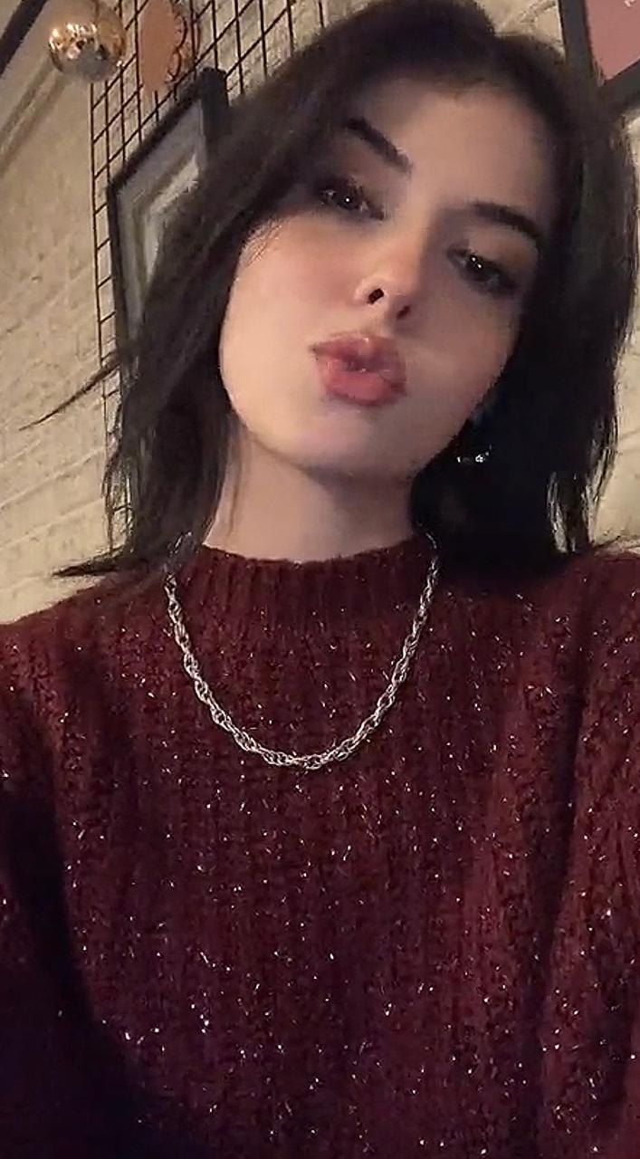 Akdağ Suriyeli Escort Zümra