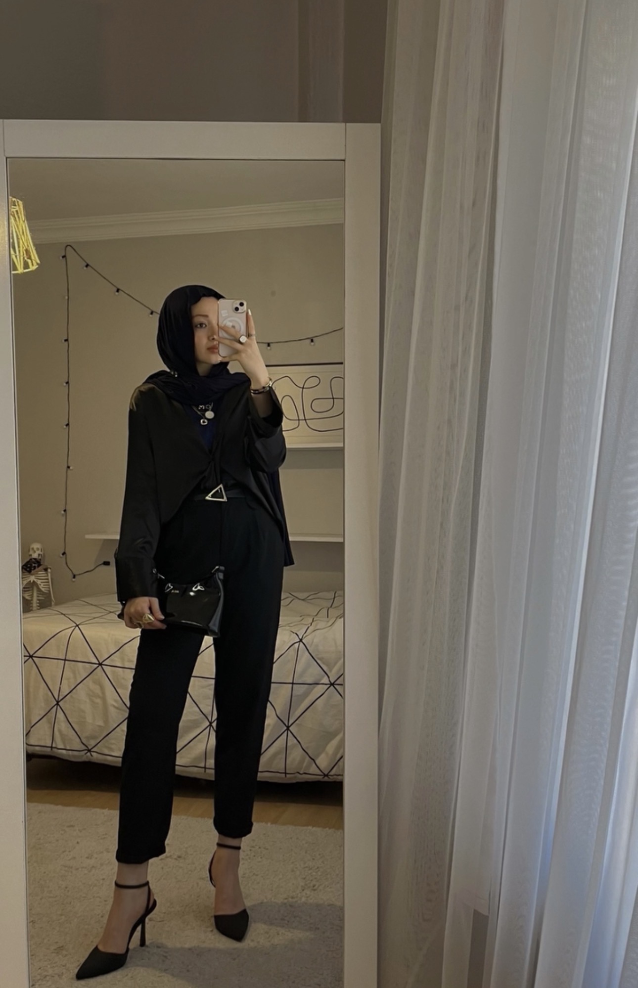 Varımlı Zeki ve Başarılı Kadın Escort İrem